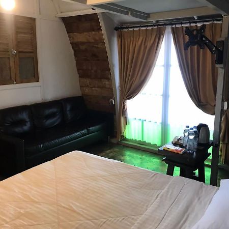 Villa Isabella Putri B&B 제파라 외부 사진