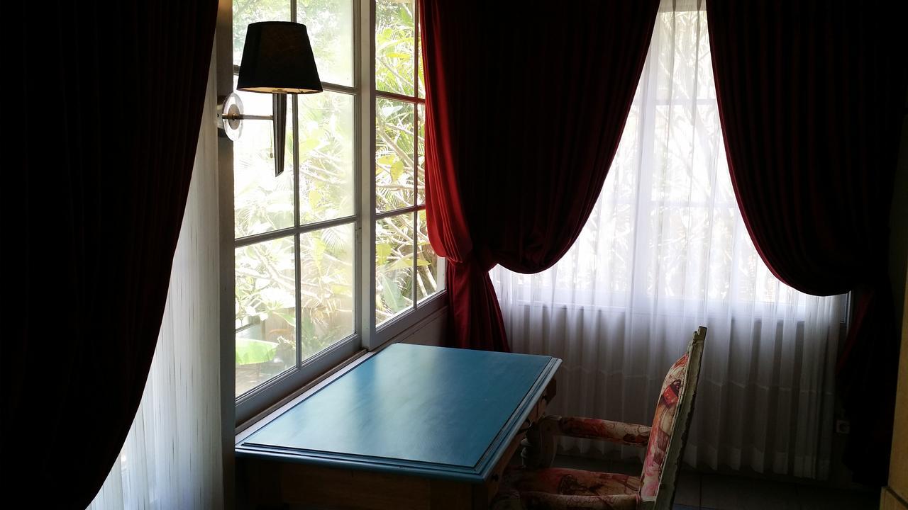 Villa Isabella Putri B&B 제파라 외부 사진