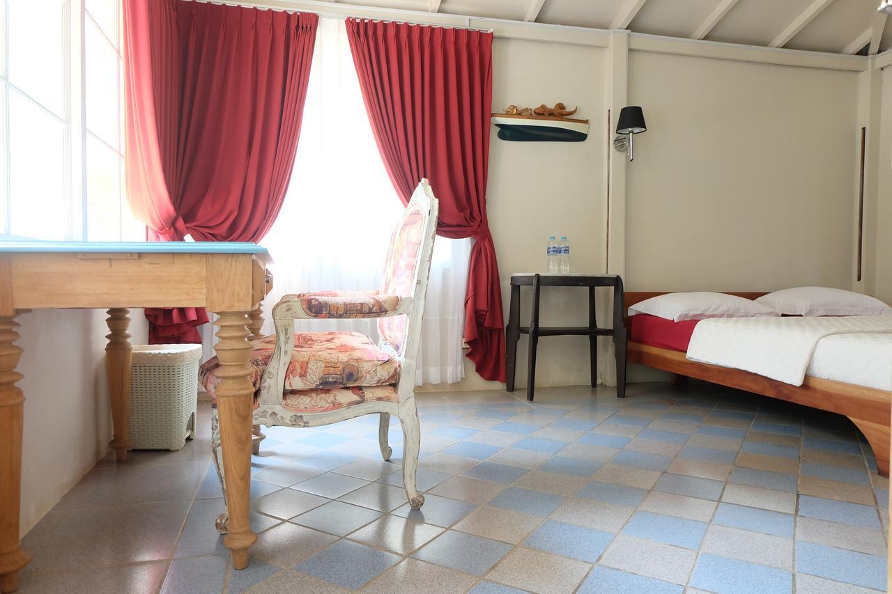 Villa Isabella Putri B&B 제파라 외부 사진